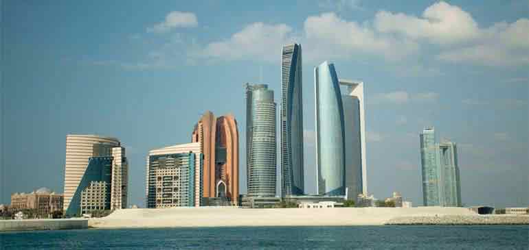 Abu Dhabi assurance voyage AVI