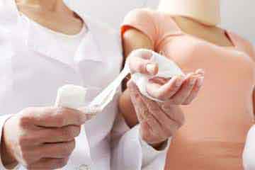 Hospitalisation souscrire assurance rapatriement AVI International