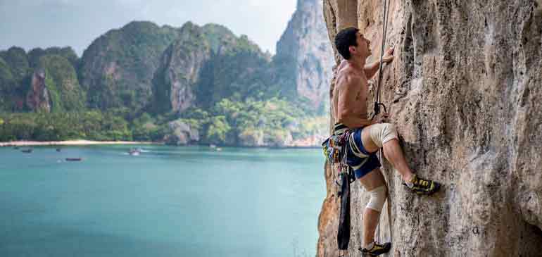 assurance escalade par AVI International