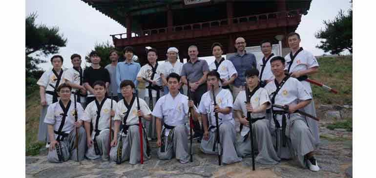 La corée du Sud avec AVI assurance a Visa Working Holiday Corée