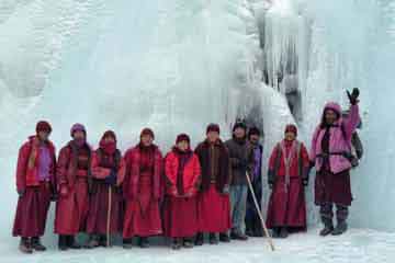 bourse avi international voyage solidaire 2017